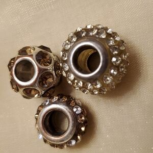 🎄5/$30🎄charms or spacers